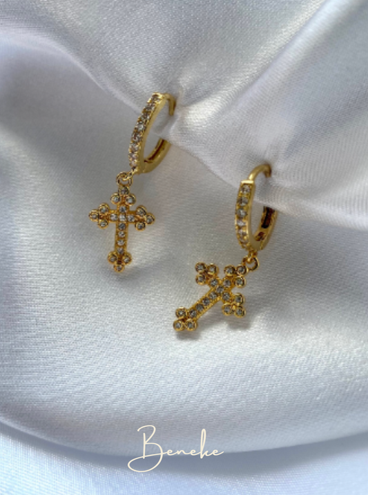 Ceara Huggie Earrings